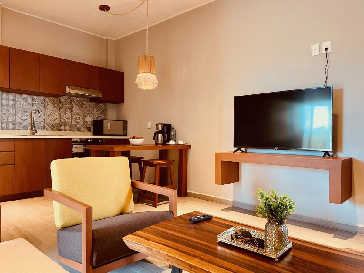 Hotel Manglar Suites マアウアル エクステリア 写真